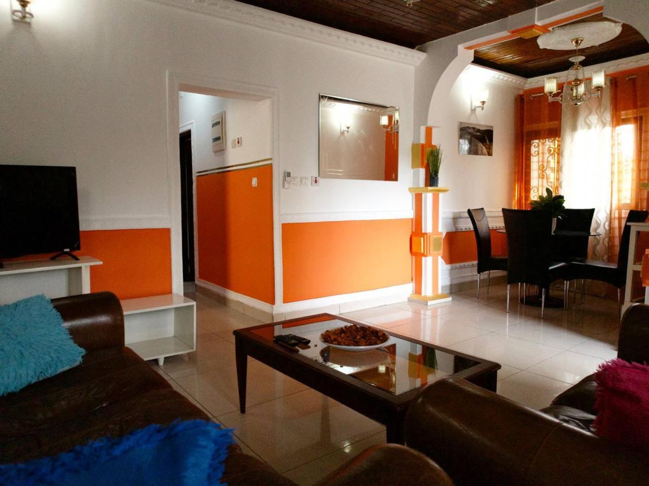 Appartement Meuble 3Ch Yaounde Omnisport - Tigson Exterior foto